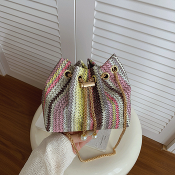 Ženska torba visoke kvalitete, proljeće 2026, svakodnevna crossbody torba s jednim remenom, elegantan i minimalistički dizajn, nišni dizajn