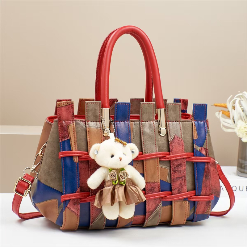 Moderna retro tkana ženska torba velikog kapaciteta, otporna na ogrebotine, crossbody torba za rame, s privjeskom u obliku medvjeda