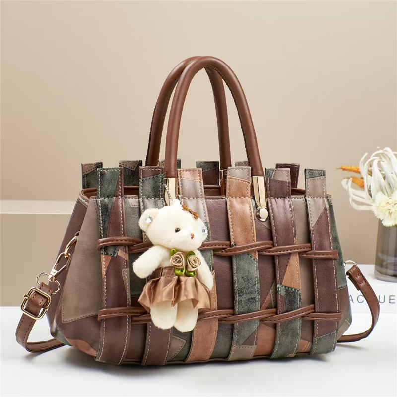 Moderna retro tkana ženska torba velikog kapaciteta, otporna na ogrebotine, crossbody torba za rame, s privjeskom u obliku medvjeda