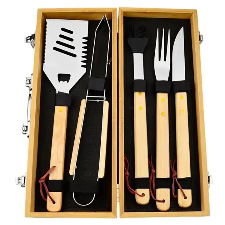 Set de 5 ustensile pentru grătar din oțel inox cu mâner din lemn, protecție împotriva arsurilor, pentru camping în aer liber și mese în familie