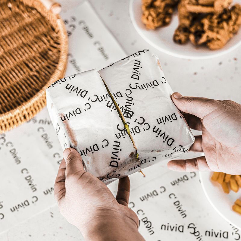 Hârtie absorbantă pentru ulei destinat alimentelor prăjite – bucătărie, grătar, cartofi prăjiți și pui prăjit, hârtie de ambalare