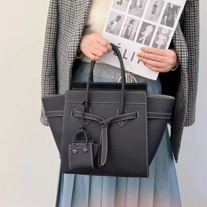 Crossbody torba od kože prvog sloja s motivom osmijeha, velika kapaciteta, košasti dizajn, s jednom naramenicom