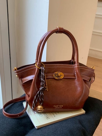 Minimalistična torbica u stilu košare sa zatvaračem, bucket bag s jednom naramenicom za žene, jesen–zima 2025, crossbody torba majka-kćer