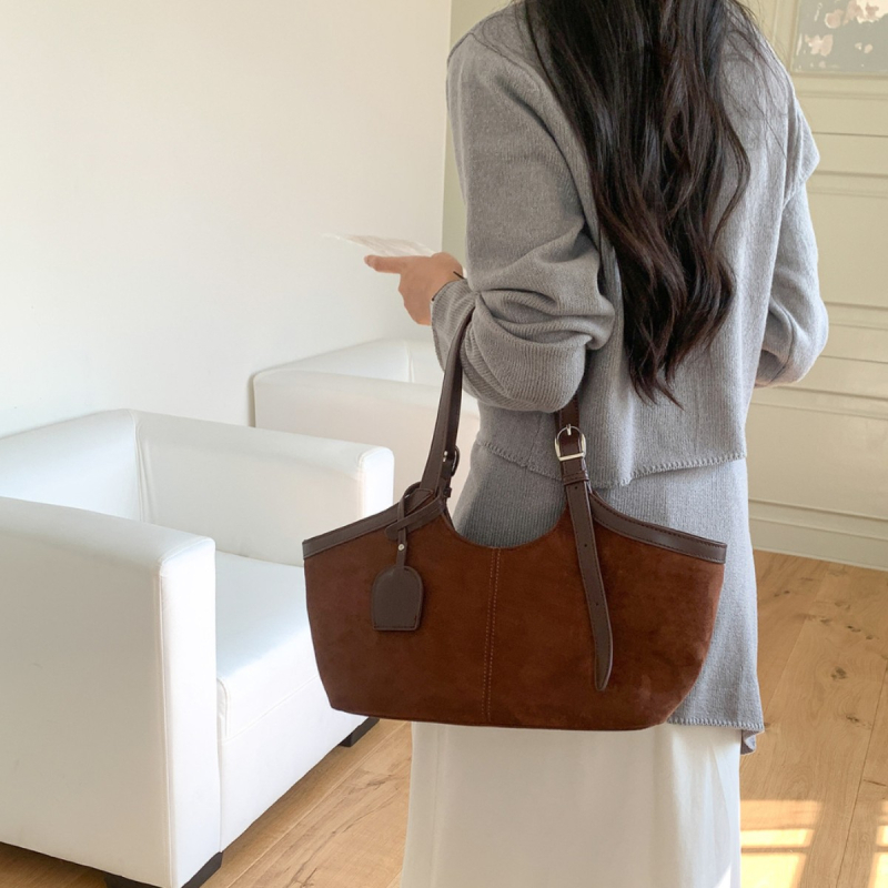 Jesen–zimska torba od suede kože s PU patchwork dizajnom, velika kapaciteta, ženska torba preko ramena za svakodnevnu uporabu