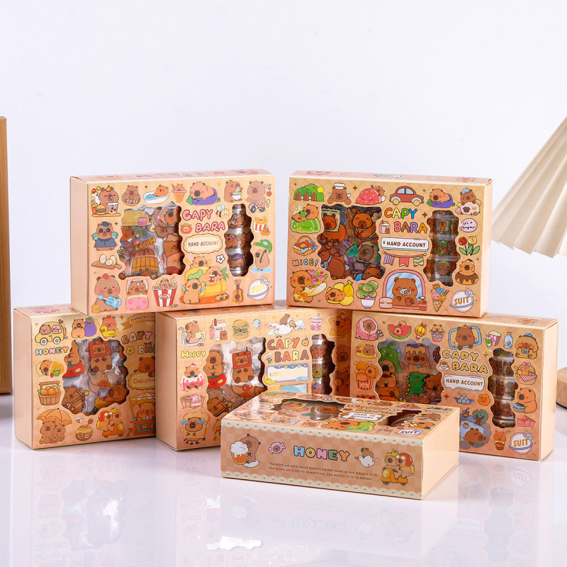 Set PET cu bandă și autocolante în cutie cadou pentru copii din învățământ primar – motive desene animate pentru decorarea agendei
