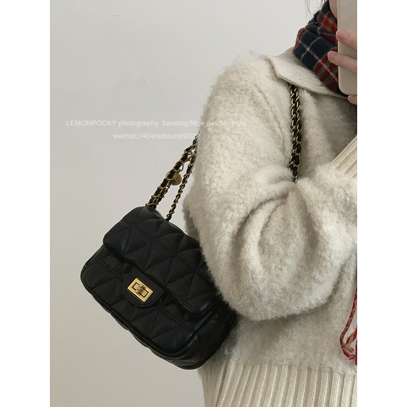 Ženska crossbody torba s lancem, 2022 novi model, minimalistički dizajn s dijamantnim quilt uzorkom, mala kvadratna torba za rame