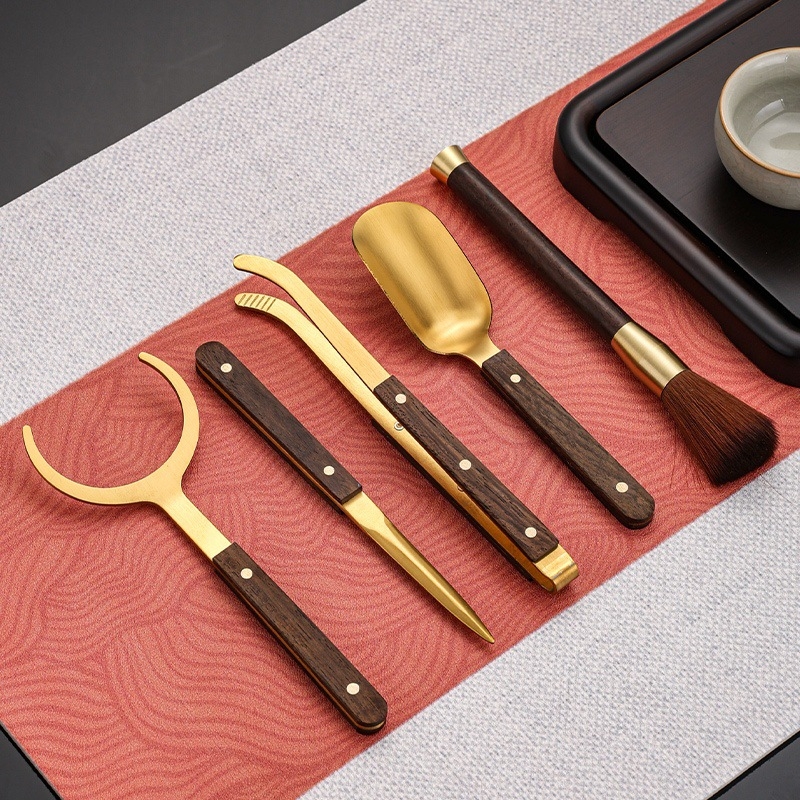 Set de ceai din oțel inoxidabil cu finisaj titan-auriu și accente din lemn de abanos; accesorii Kung Fu pentru ceai, instrument de întreținere a ceainicului, clește pentru ceai, clips anti-arzire
