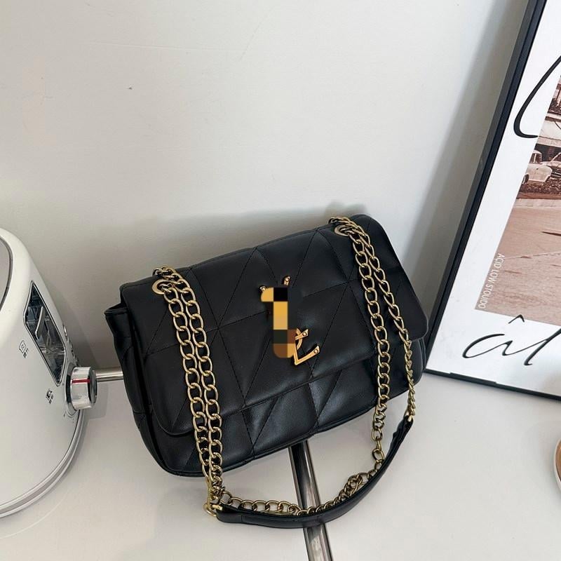 Torba za ramena s lancem, izlizane metalne ukrasne detalje, šivane niti na mekoj koži, mala kvadratna crossbody torba za žene – zimska 2025