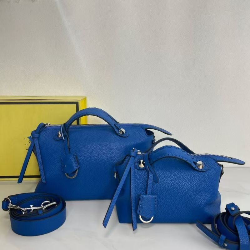 Ženska kožna torbica u obliku jastuka, preko ramena, Boston stil, jesen-zima 2024