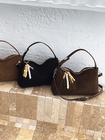 Ženska torbica od matirane biljno tanane kože, 2025 model, jesen–zima luksuz, Boston jastuk crossbody retro torba