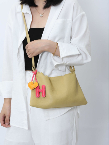 Crossbody mala torbica s dizajnom oblaka, koža prve klase, zatvaranje špagom, ženska kožna torba