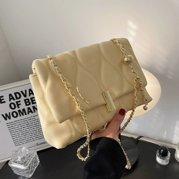Ženska crossbody torba s lancem, korejski stil, visokokvalitetan dojam, mala kvadratna torba za svakodnevnu upotrebu
