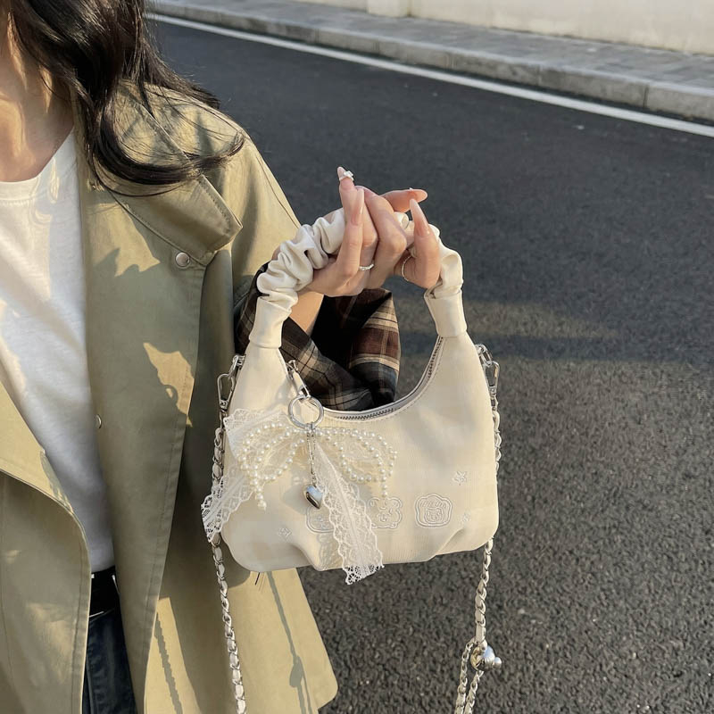 Ženska torba u oblaku, crossbody s lančanim remenom, svestrana svakodnevna torba, casual mala tote