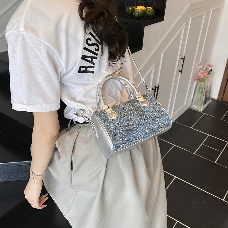 Ženska denim Boston torba, ljeto 2025, svestrani korejski stil, za ramena ili crossbody