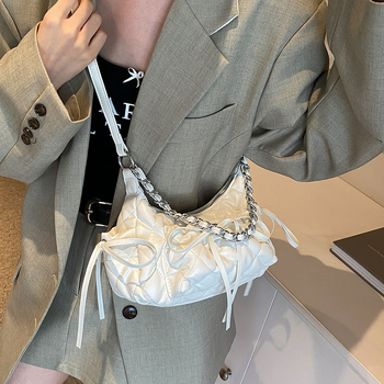 Ženska torbica s lancem u dijamantnom uzorku, velika kapaciteta, 2024 model, nišna casual torba za rame i crossbody, dumpling oblik torbe