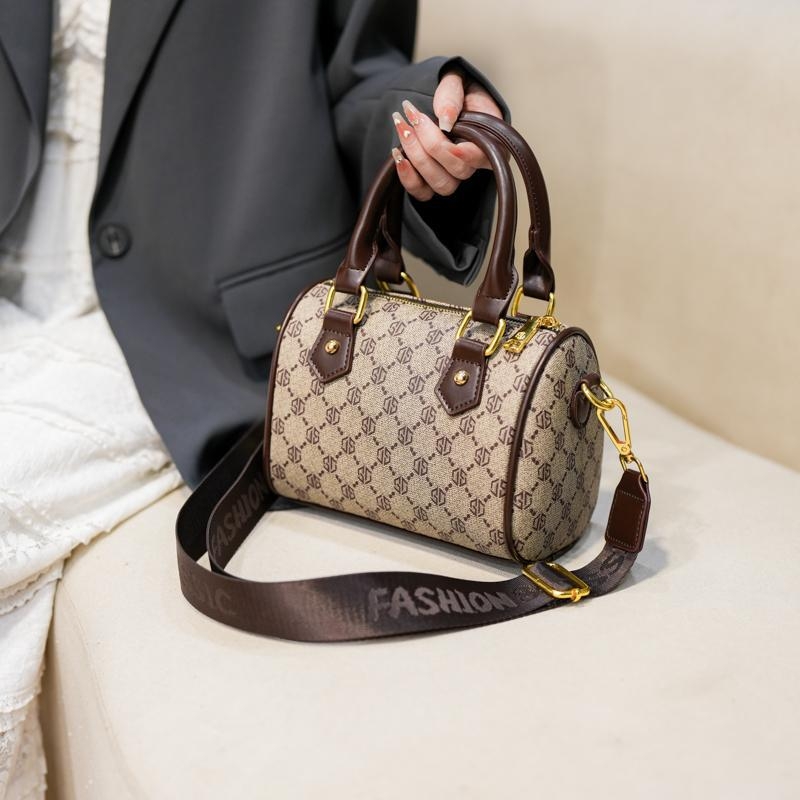 2026 PU Boston torba, svakodnevna, minimalistička, preko ramena ili crossbody, oblik jastuka