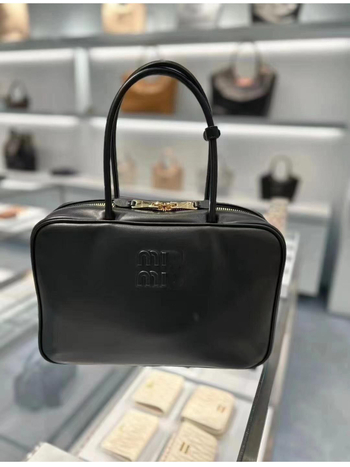 Torba Boston od prave kože s pretincem za laptop – retro, velik kapacitet, za svakodnevnu upotrebu