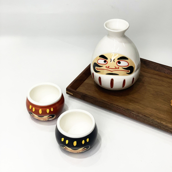 Cană de sake în stil japonez cu Daruma pictat manual, set cu un vas și două căni pentru Shochu, serviciu ceramic retro pentru vin într-o cutie cadou