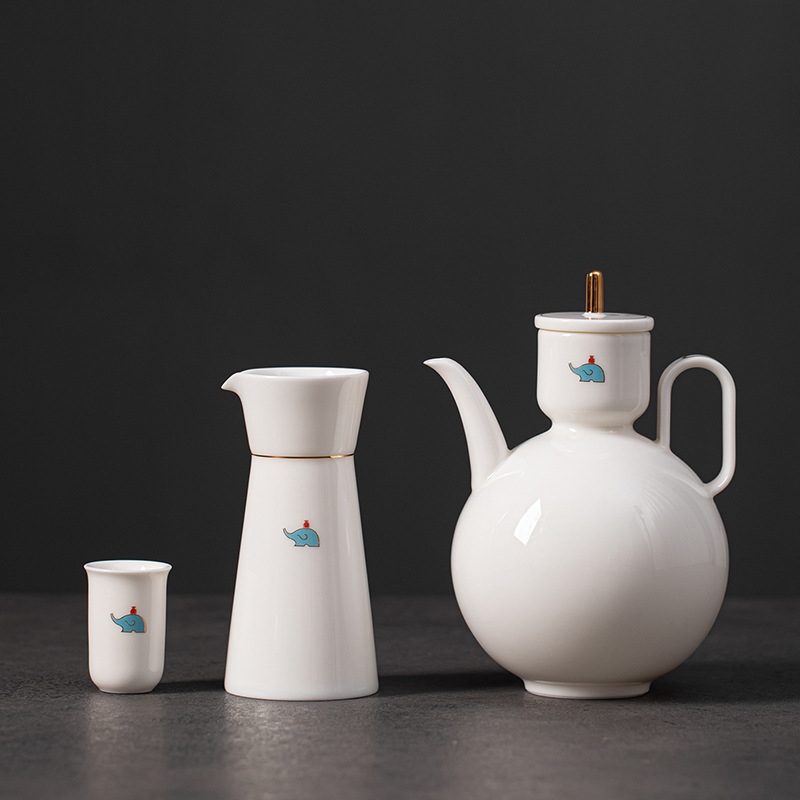 Set ceramic de vin de înaltă calitate pentru uz casnic, în trei piese: mic recipient pentru vin, separator de vin și pahar de vin