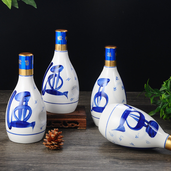 Sticlă de vin din porțelan bleu‑alb, goală – sticlă ceramică în cutie cadou sigilată, cu protecție la șocuri