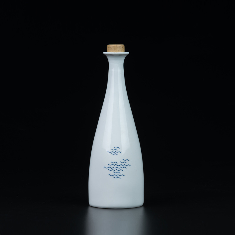 Sticlă ceramică pentru băuturi, 500 ml, design creativ, sticla goală