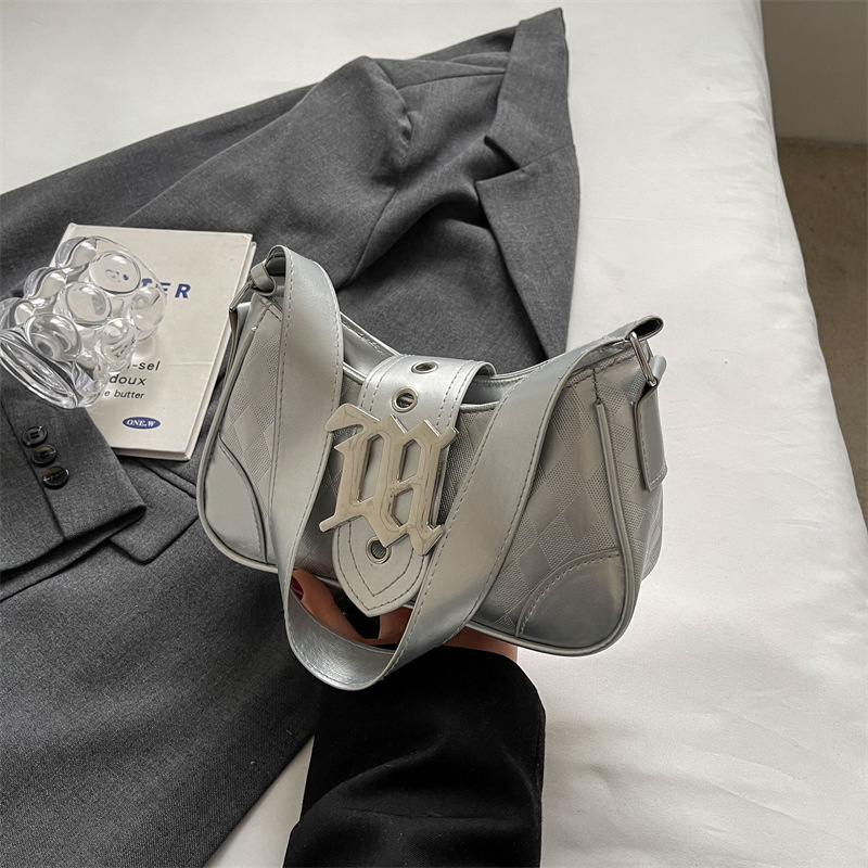 Ženska mala torbica, 2024 novi model, moderna crossbody torba s polumjesečnim oblikom u retro elegantnom stilu