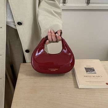 Mini torbica u obliku polumjeseca, retro sjajna ženska torba za ramena, svestrana crossbody torba