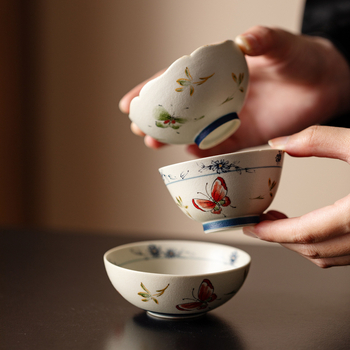 Set de ceai Kung Fu în stil antic, cu design roz de orhidee-fluture, include gaiwan, cești de ceai și ceainic ceramic — set complet pentru camera de ceai premium