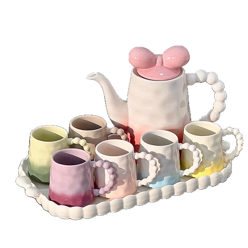 Set ceramic de ceai, ceainic și pahare pentru uz casnic — stil modern de artă, cu model glaciar și textură ciocănită