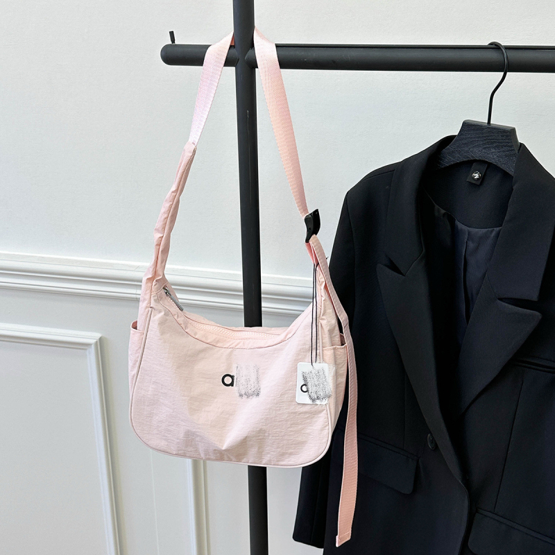 Ženska torbica za rame u joga stilu, crossbody dumpling torba, moderan mali kvadratni oblik s velikim kapacitetom za svakodnevnu upotrebu