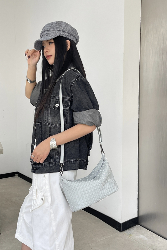 Ženska torba u novom stilu, ručno pletena, polumjesnat oblik, preko ramena ili crossbody, visoke kvalitete, svestrana modna torba