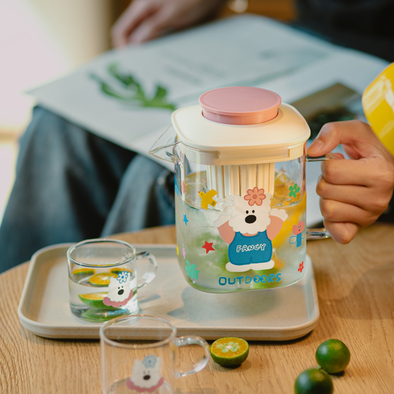 Sticlă de apă rece din borosilicat, capac, mare capacitate, rezistentă la temperaturi înalte, model nou de vară, cu separare ceai-apă și mâner.