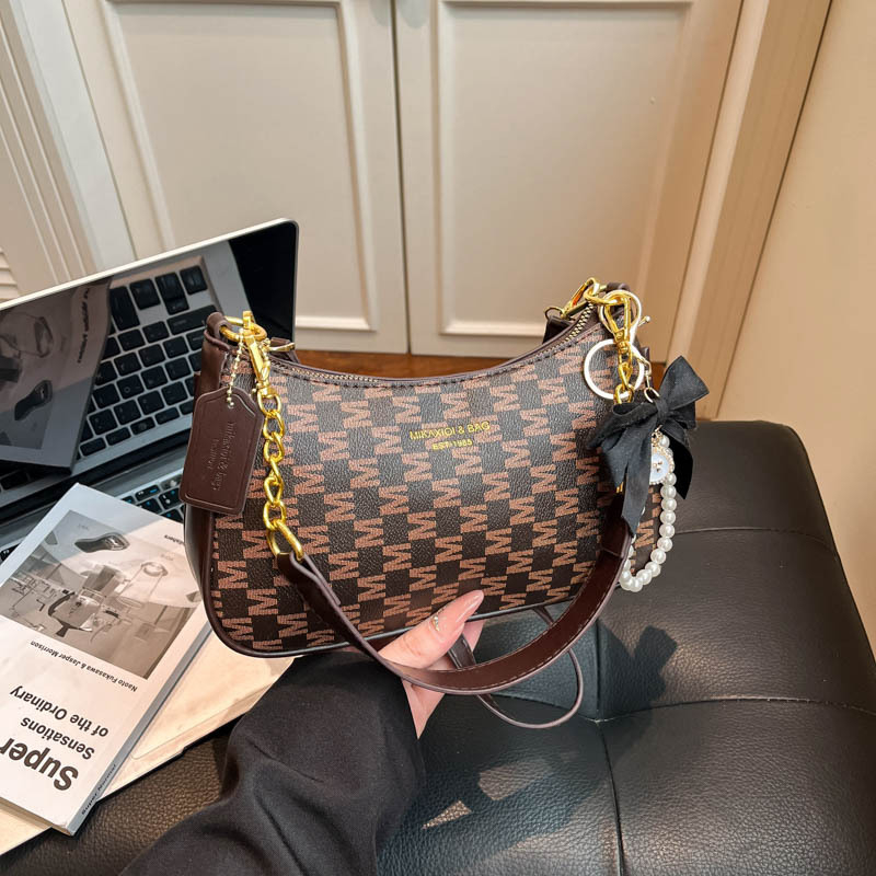 Modna ženska torbica s polumjesekom, 2026 – podlaktna i crossbody na ramenu, europsko-retro dizajn