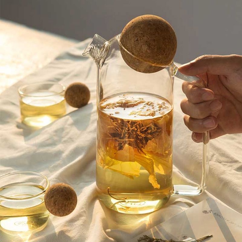 Carafă de apă din sticlă borosilicat transparentă, dop rotund din plută, capacitate mare, mai multe dimensiuni, design minimalist modern pentru uz casnic și întâmpinarea oaspeților.