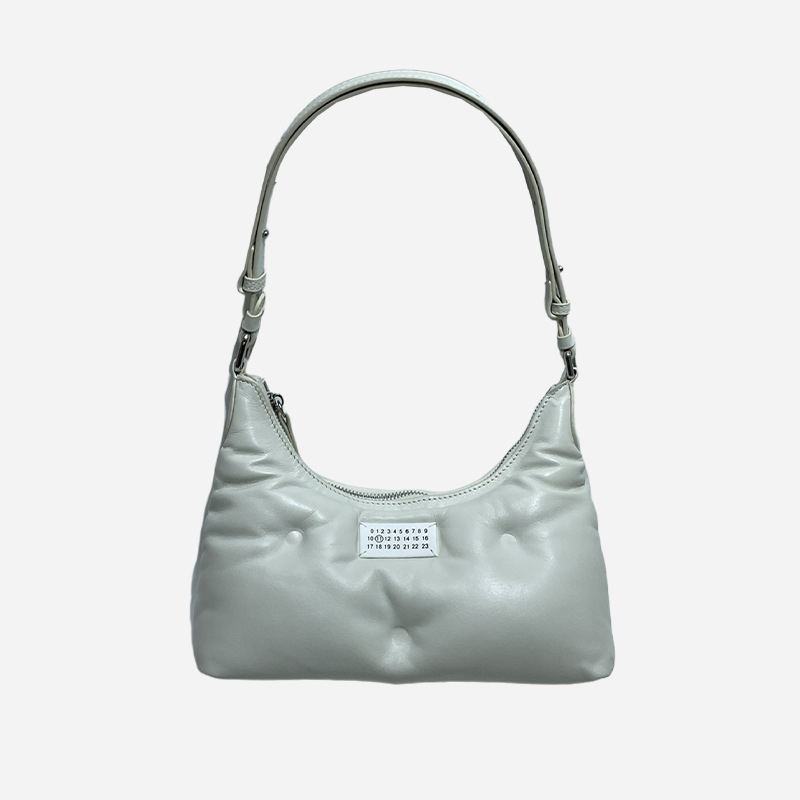 2025 nova plisirana ženska torbica od pamuka, jedinstven dizajn, stil oblaka ispod pazuha, casual i svestrana crossbody torba s ovčjom kožom