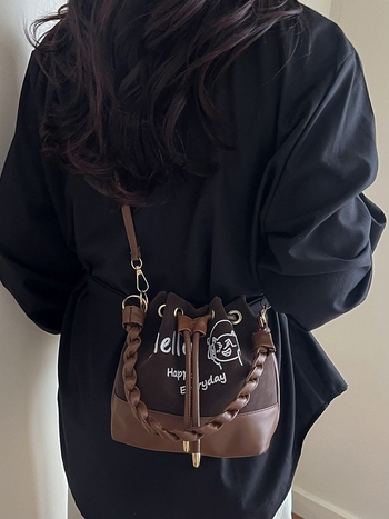 Nova ženska torba bucket s pletenom ručkom, crossbody remen, PU materijal, svakodnevni casual stil