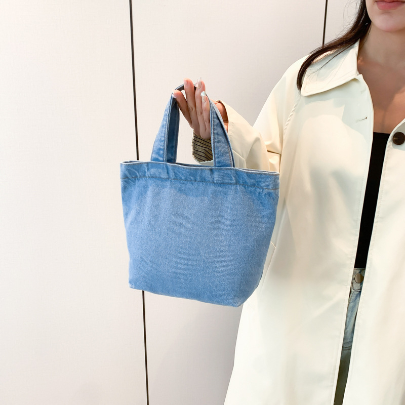 Denim torba za ručno držanje, poklon, minimalistički stil, moderna i trendi torba s velikom kapacitetom, umjetnička ženska torba, korejski i zapadni stil, platnena torba za svakodnevnu upotrebu