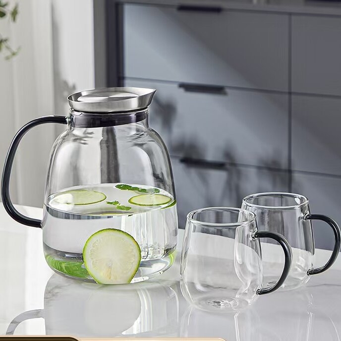 Sticlă din borosilicat neagră, cu capac din oțel, mare capacitate, rezistentă la temperaturi înalte, pentru sucuri și apă rece
