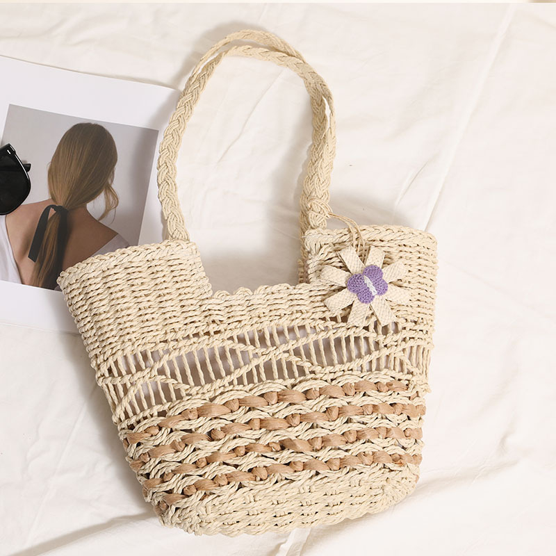 Boutique velika kapaciteta ramenska torba od slame s prorezanim pletenjem i cvjetnim kontrastom bojama – torba za plažu za žene