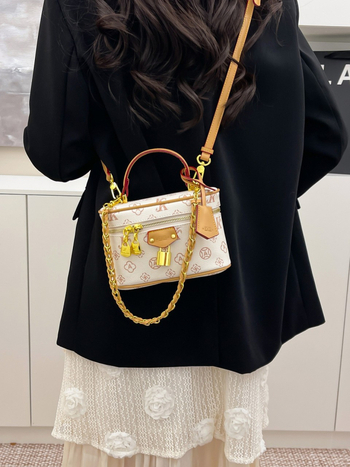 Monica Qiqi modna tiskana kvadratna torba za rame i crossbody, retro zapadnjački stil, ženska kozmetička torba