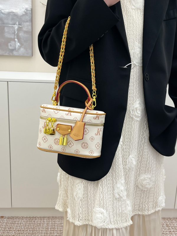 Monica Qiqi modna tiskana kvadratna torba za rame i crossbody, retro zapadnjački stil, ženska kozmetička torba