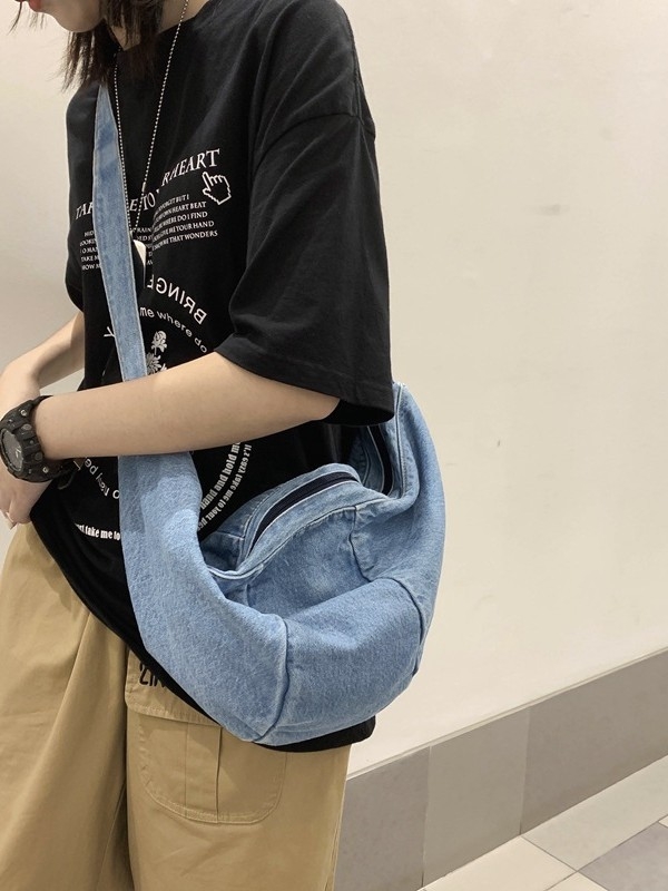 Moderna denim dumpling torba za muškarce i žene, srednja veličina, crossbody uz magnetsko zatvaranje