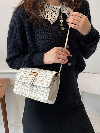 Ljetna teksturirana ženska torba, 2026 modni trend, jednostavna torba za rame ili crossbody, vunena mala kvadratna torba