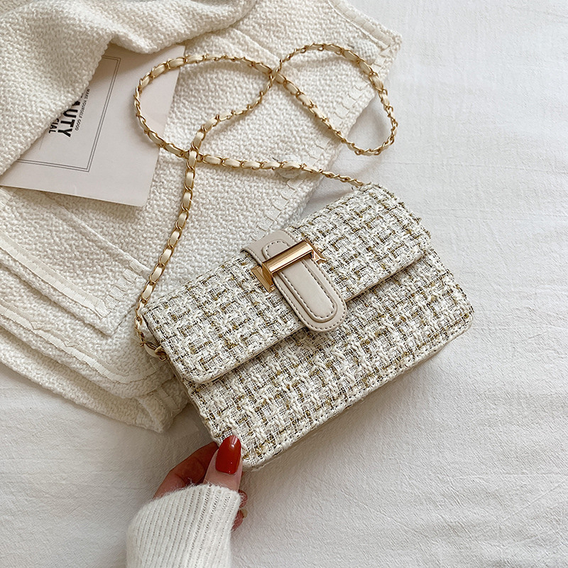 Ljetna teksturirana ženska torba, 2026 modni trend, jednostavna torba za rame ili crossbody, vunena mala kvadratna torba