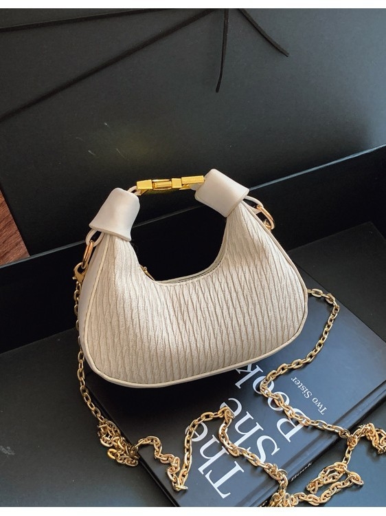 Visokokvalitetna torba za ramena s vertikalnim prugama i lancem za crossbody