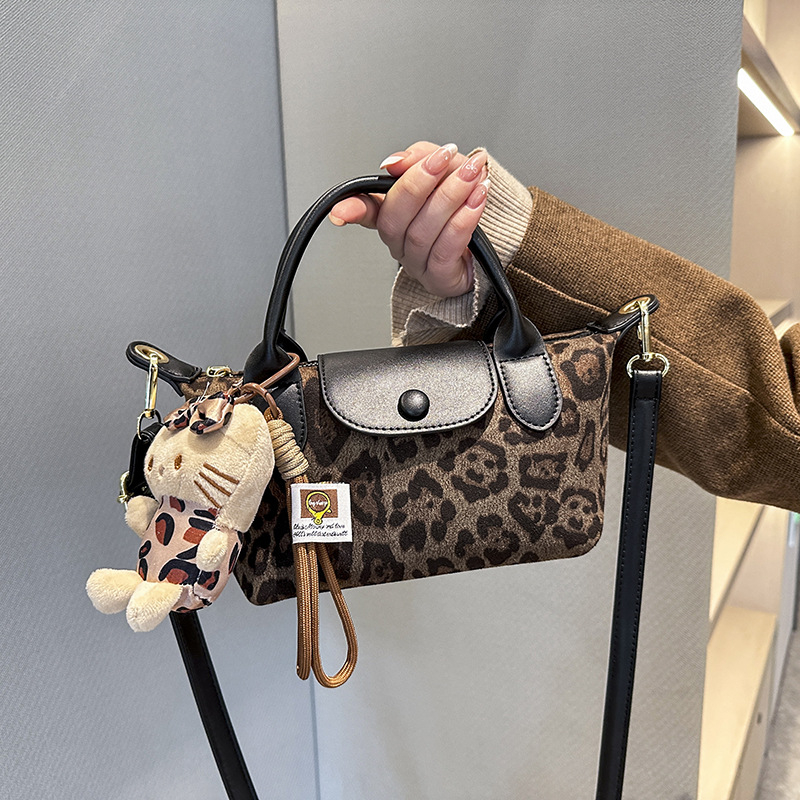 2025 nova lagana luksuzna torbica od velura s drakom ugradom i leopard uzorkom, nošenje u ruci/na ramenu/crossbody, kontrast boja