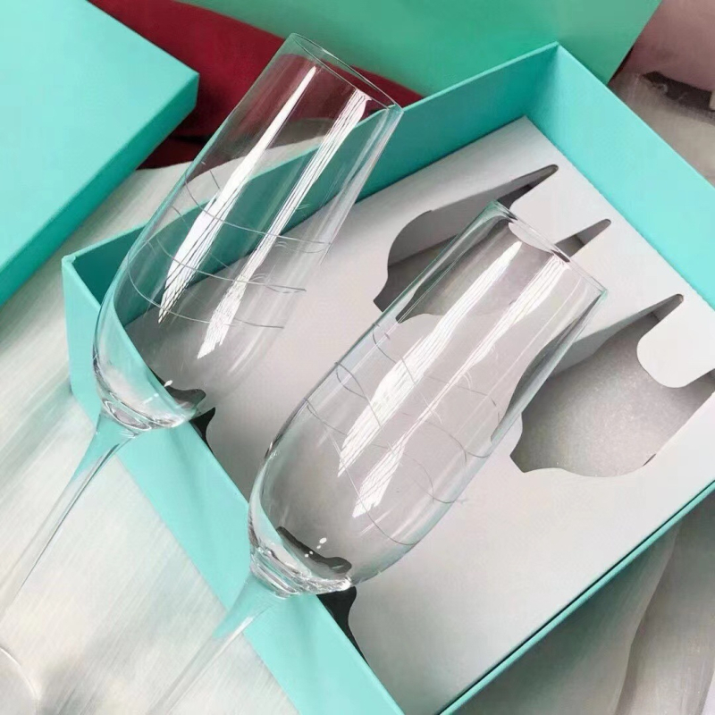 Set de pahare din sticlă pentru șampanie și vin - pahare pentru șampanie, pahar pentru vin roșu, pahar pentru vin de desert și pahar de cocktail, capacitate 201-300 ml