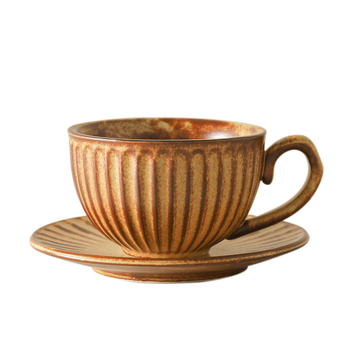 Set japonez din ceramică pentru cafea cu farfurie – stil retro, realizare manuală latte art