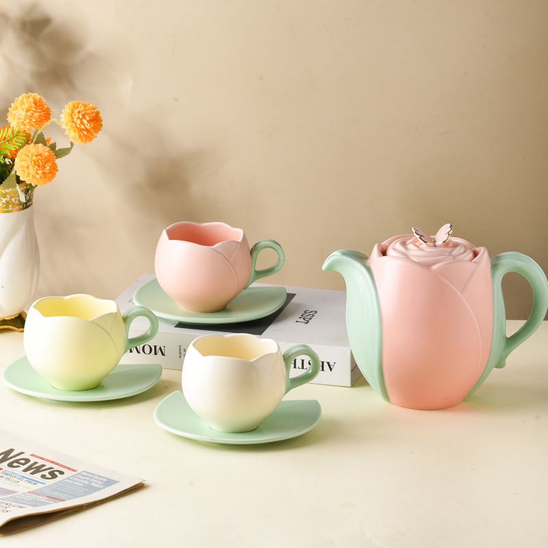 Set ceramic cești de cafea cu farfurioară, în stil japonez, cu motiv de lalea