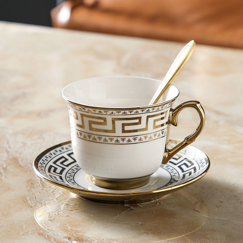Set de cești pentru cafea și farfurioară, ceramică, 220 ml, stil european, uz casnic elegant, inspirație Instagram